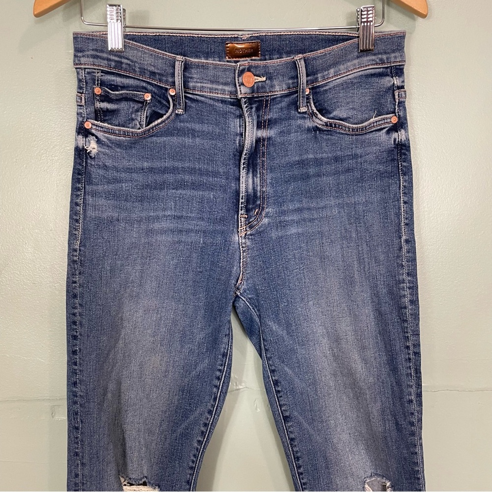 MOTHER The Insider Crop Step Chew Dancing on Coals Distressed Sz 29‎ Blue - Picture 4 of 13